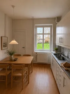 Trivsam tvåa med utgång till villalik trädgård bild 4, digitalt möblerad